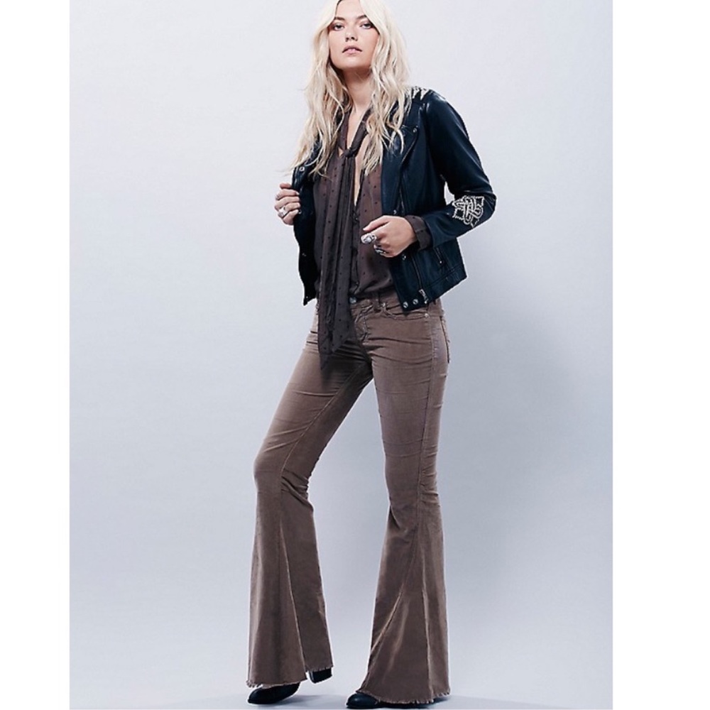 ❌SOLD❌ Free People Cord Super Flares